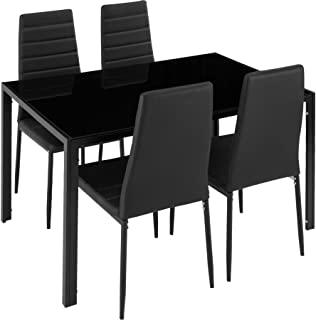 Recensioni di cucina con tavolo